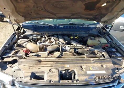 2017 Ford F-250 Lariat z USA, uszkodzony, nr VIN 1FT7W2BT1HEC18253